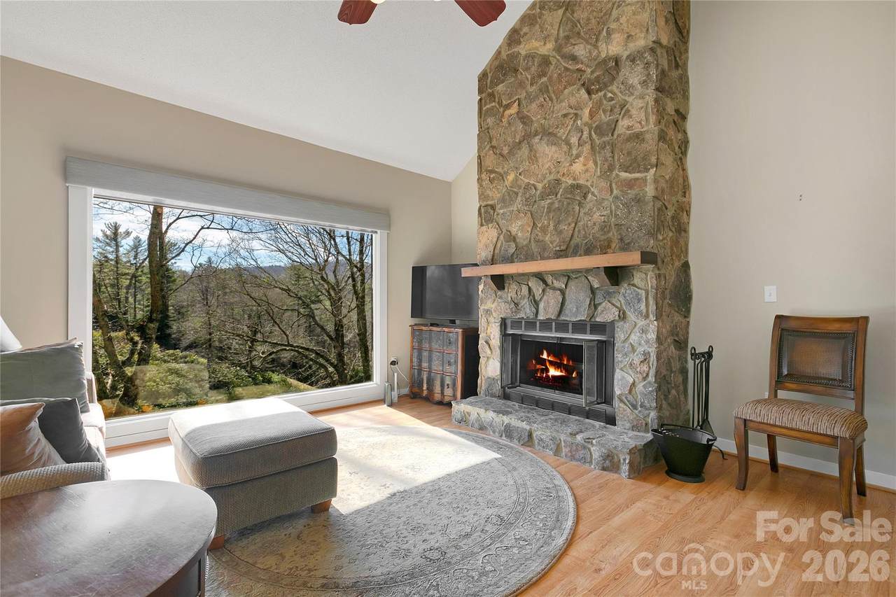 150 Racquet Club Villas Drive - Photo 1