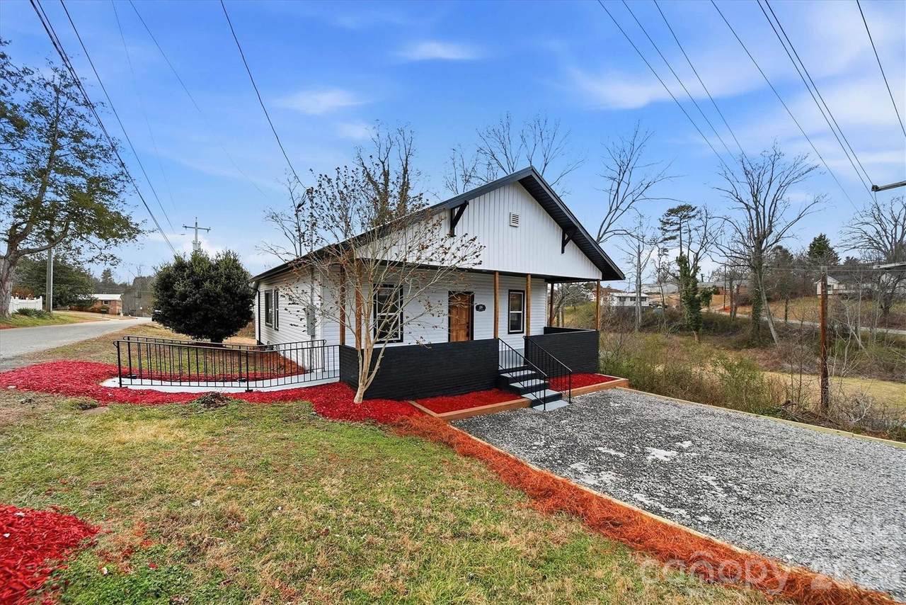 28 Central Avenue - Photo 1