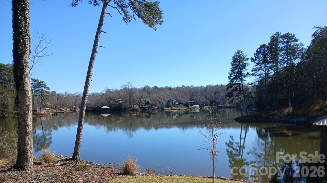 5747 Lake Pointe Drive - Photo 1