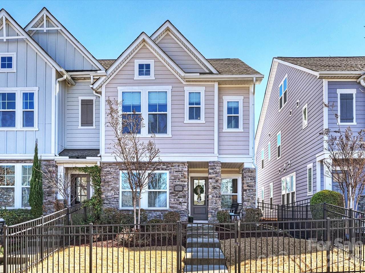 2522 Lydia Avenue - Photo 1