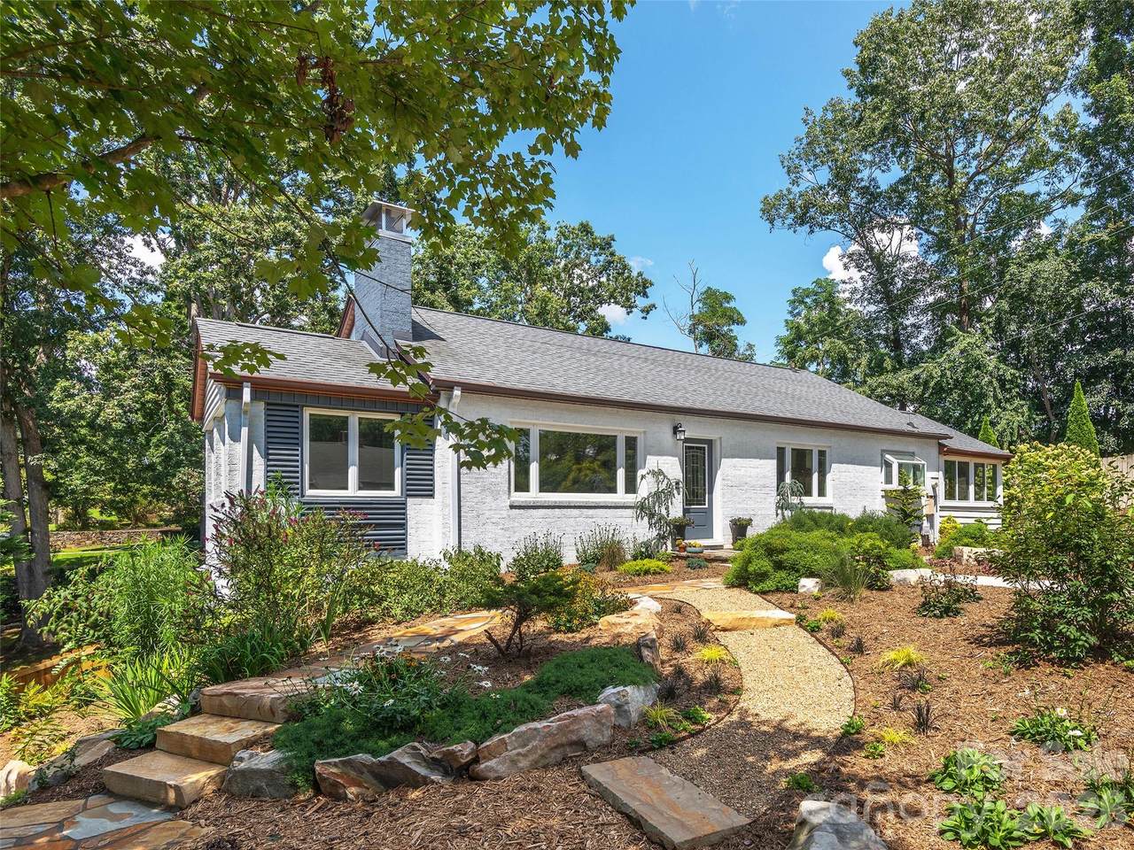 29 White Pine Drive - Photo 1