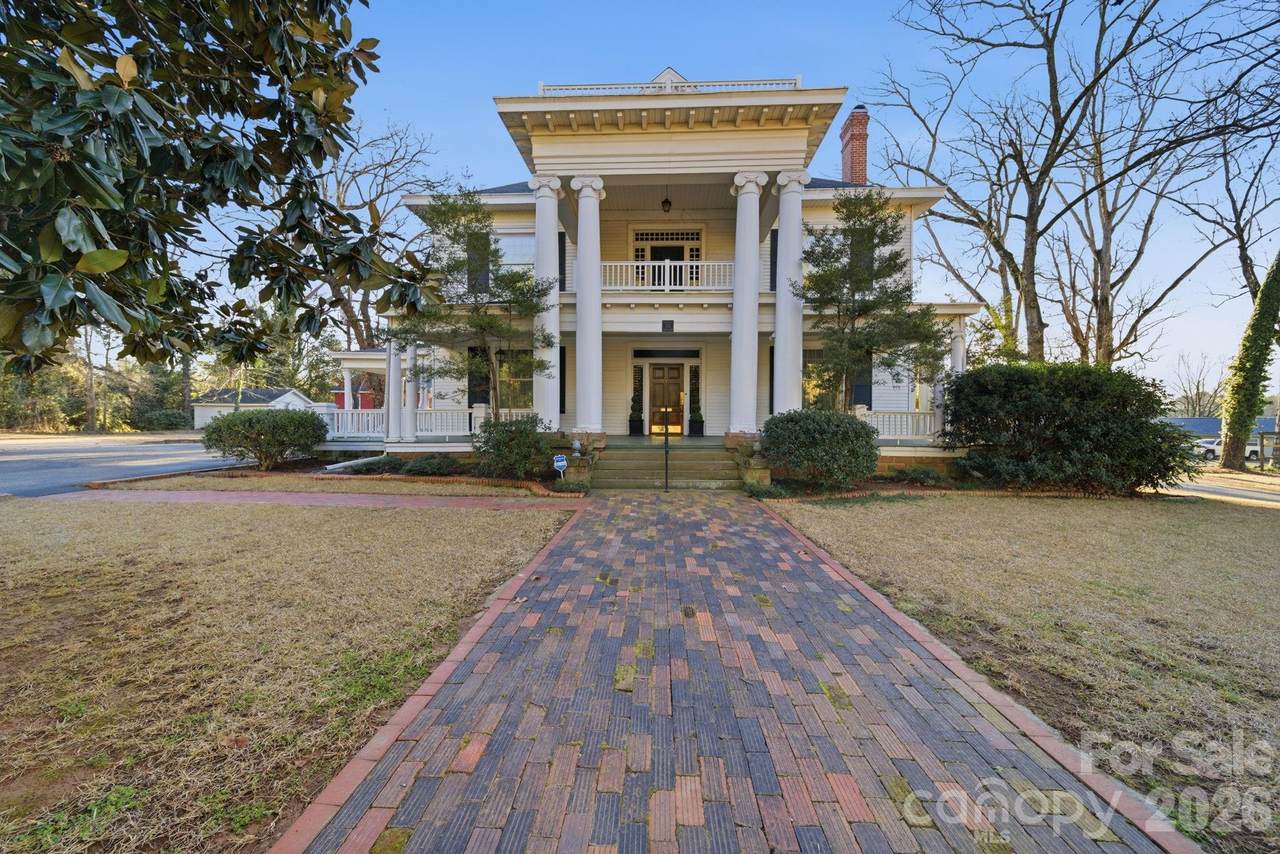 515 Camden Road - Photo 1