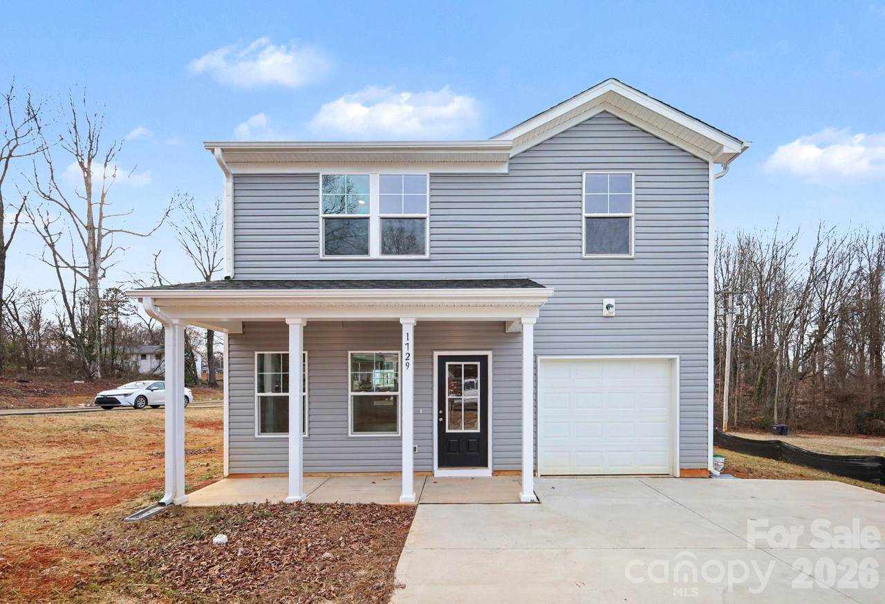 1729 Cloaninger Avenue - Photo 1