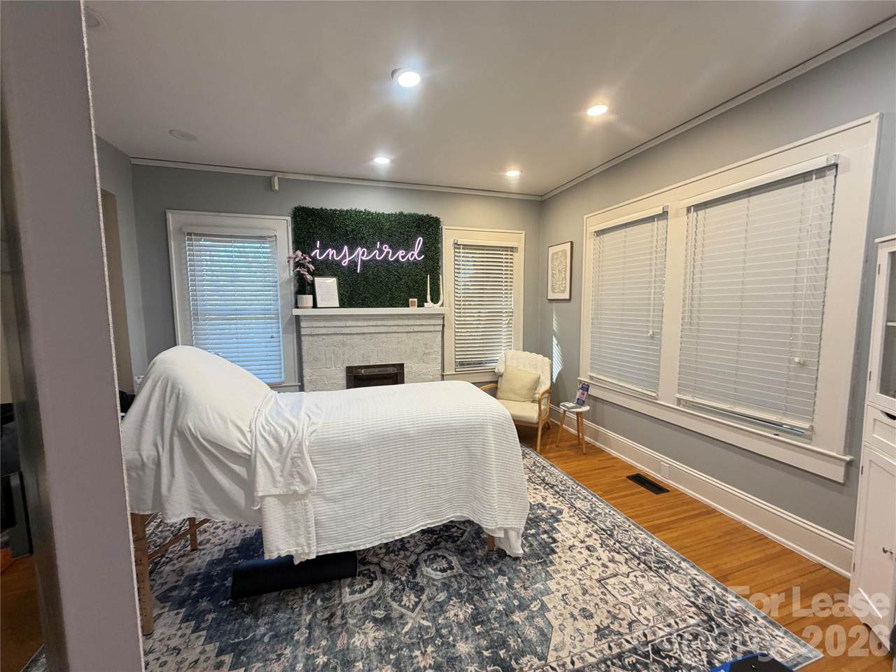 20200 Zion Avenue - Photo 1