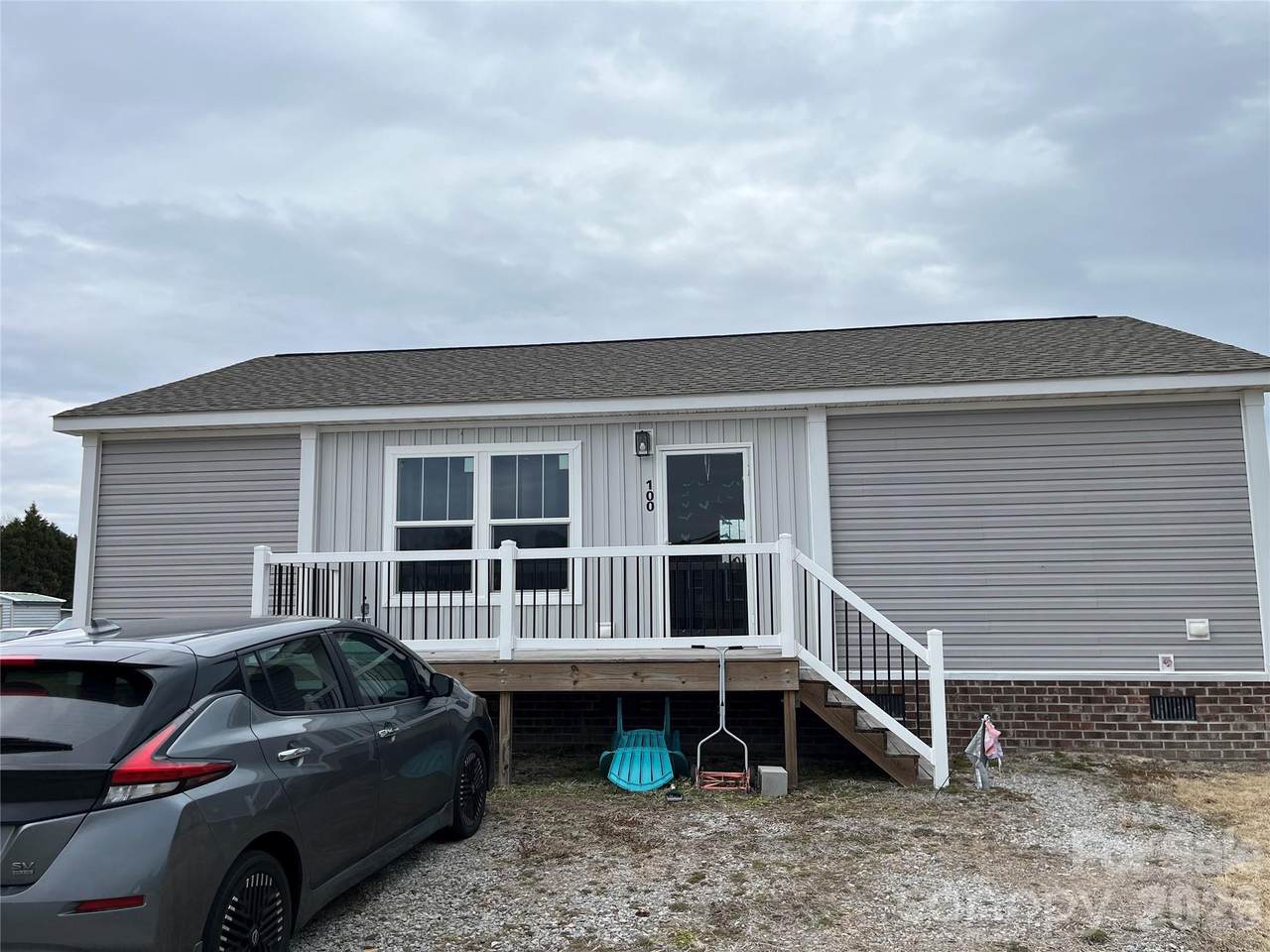 100 Amber Court - Photo 1