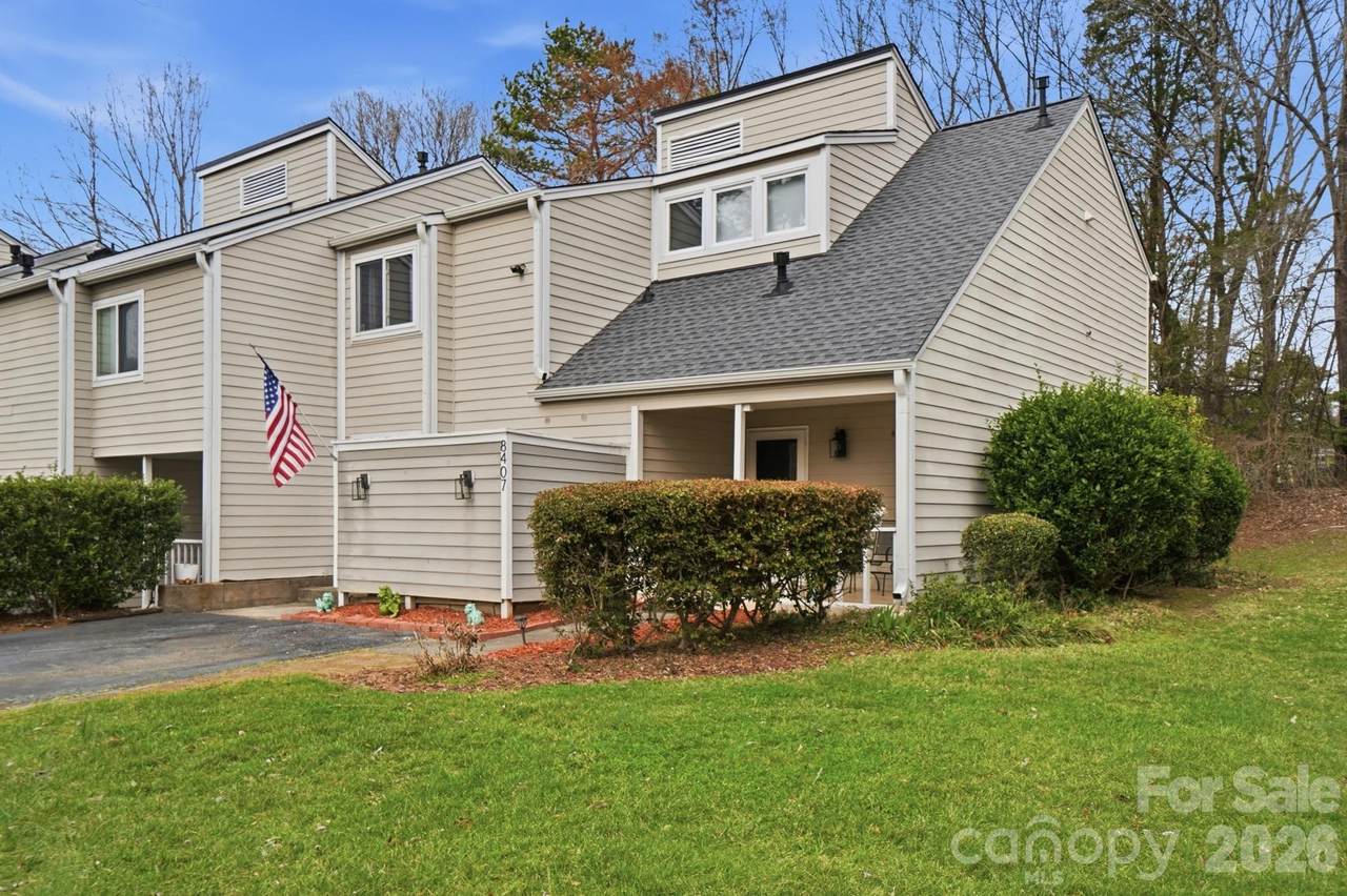 8407 Cricket Lake Drive - Photo 1