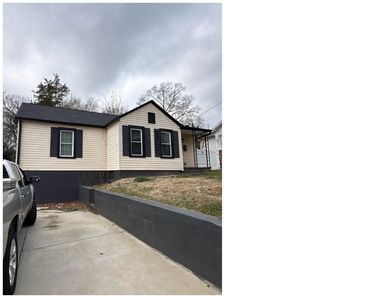 13 Adams Street - Photo 1