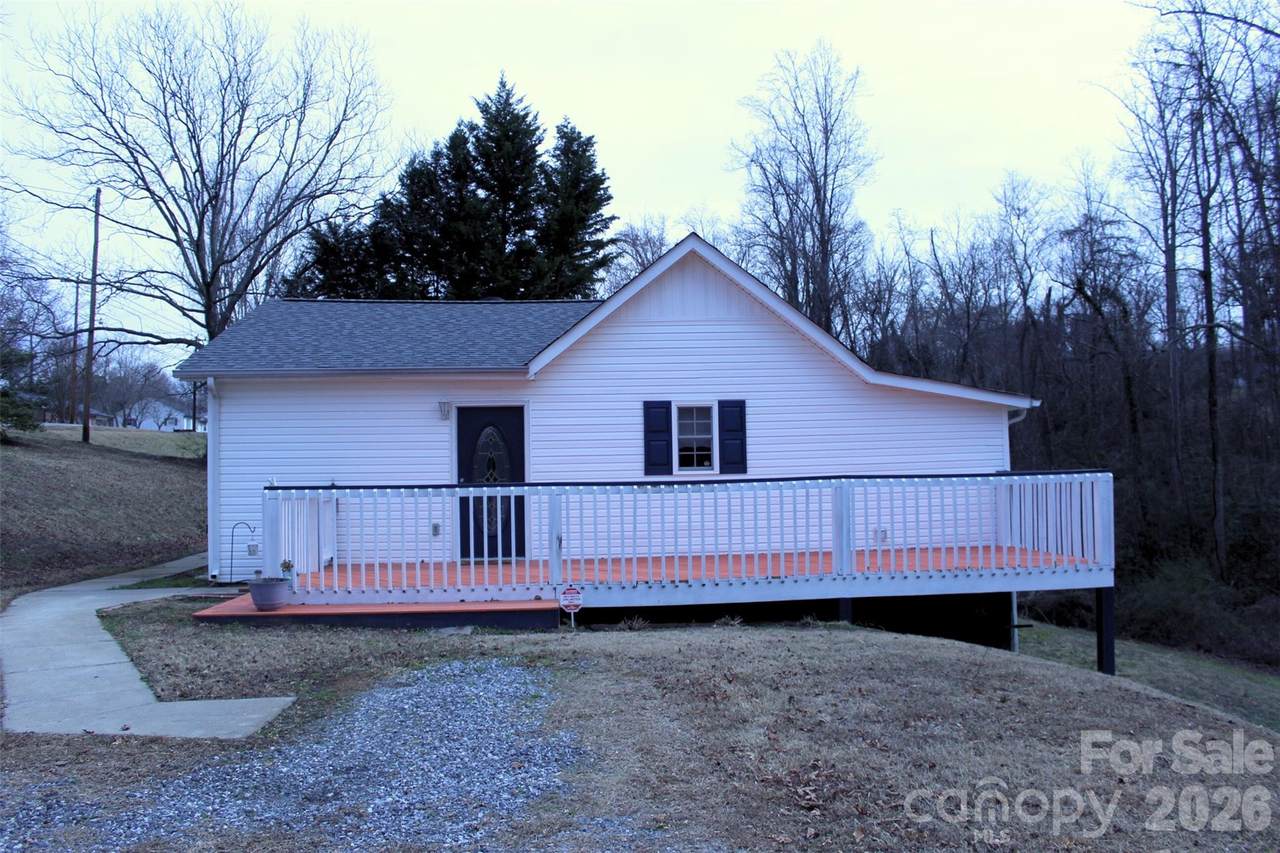 625 Milton Avenue - Photo 1