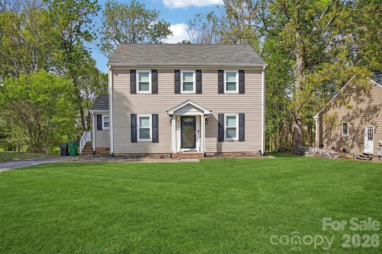 2354 Castlecomer Drive - Photo 1