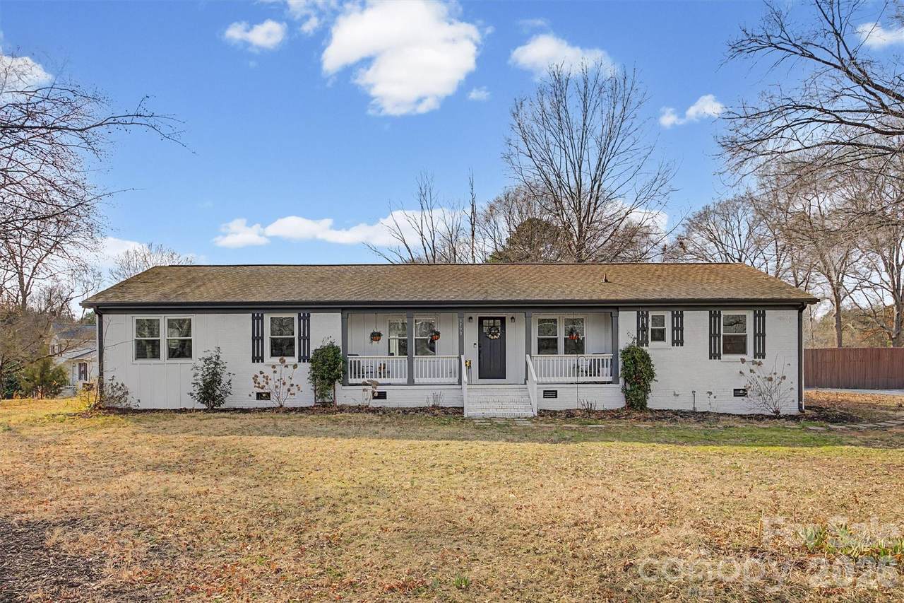 3790 Rogers Circle - Photo 1