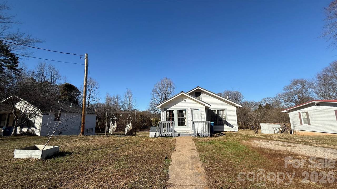 137 Bellvue Street - Photo 1