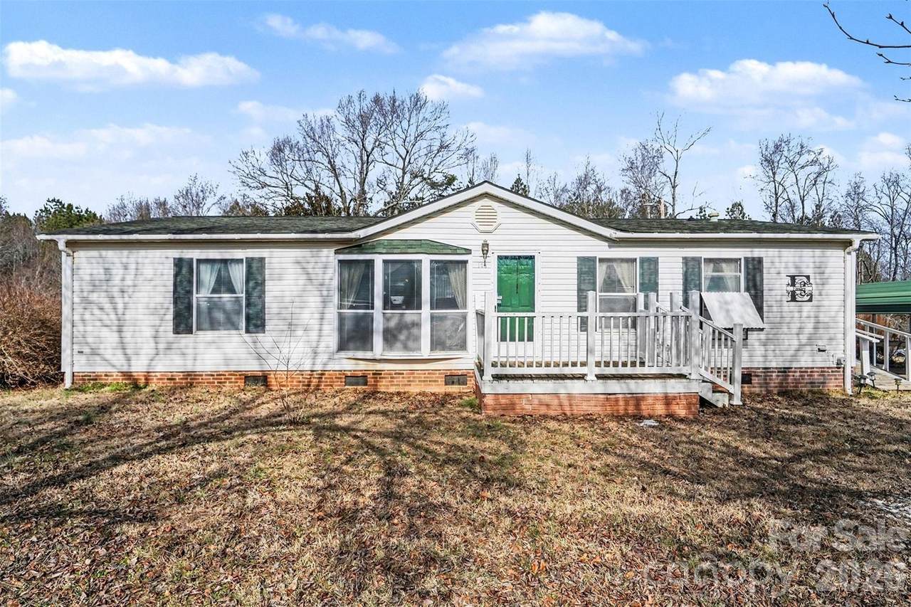 108 Twisted Oak Lane - Photo 1