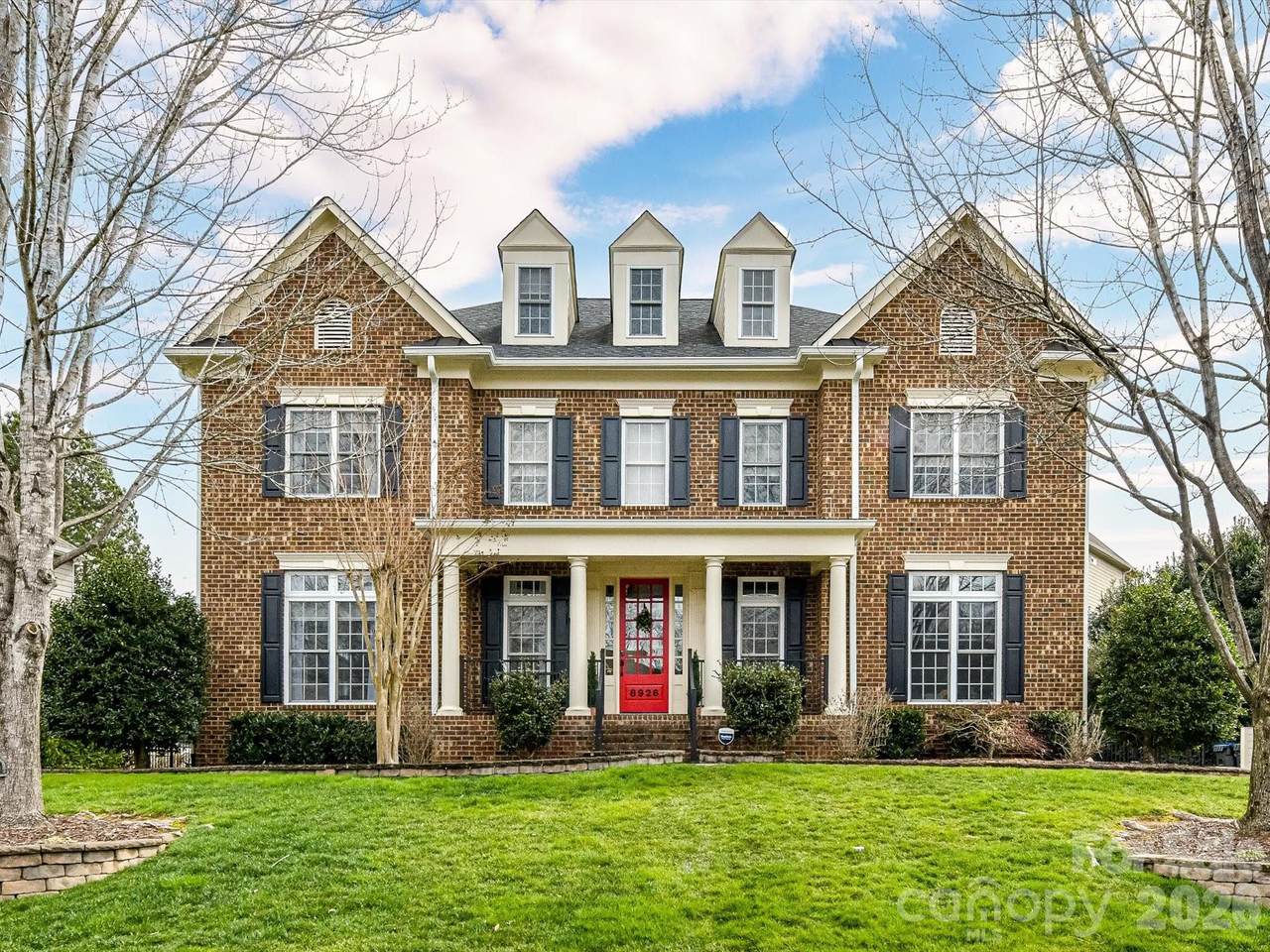 8926 Dorchester Trace - Photo 1