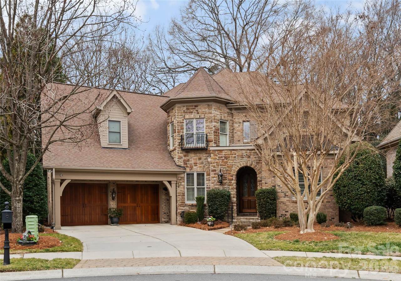 6708 Larrisa Court - Photo 1