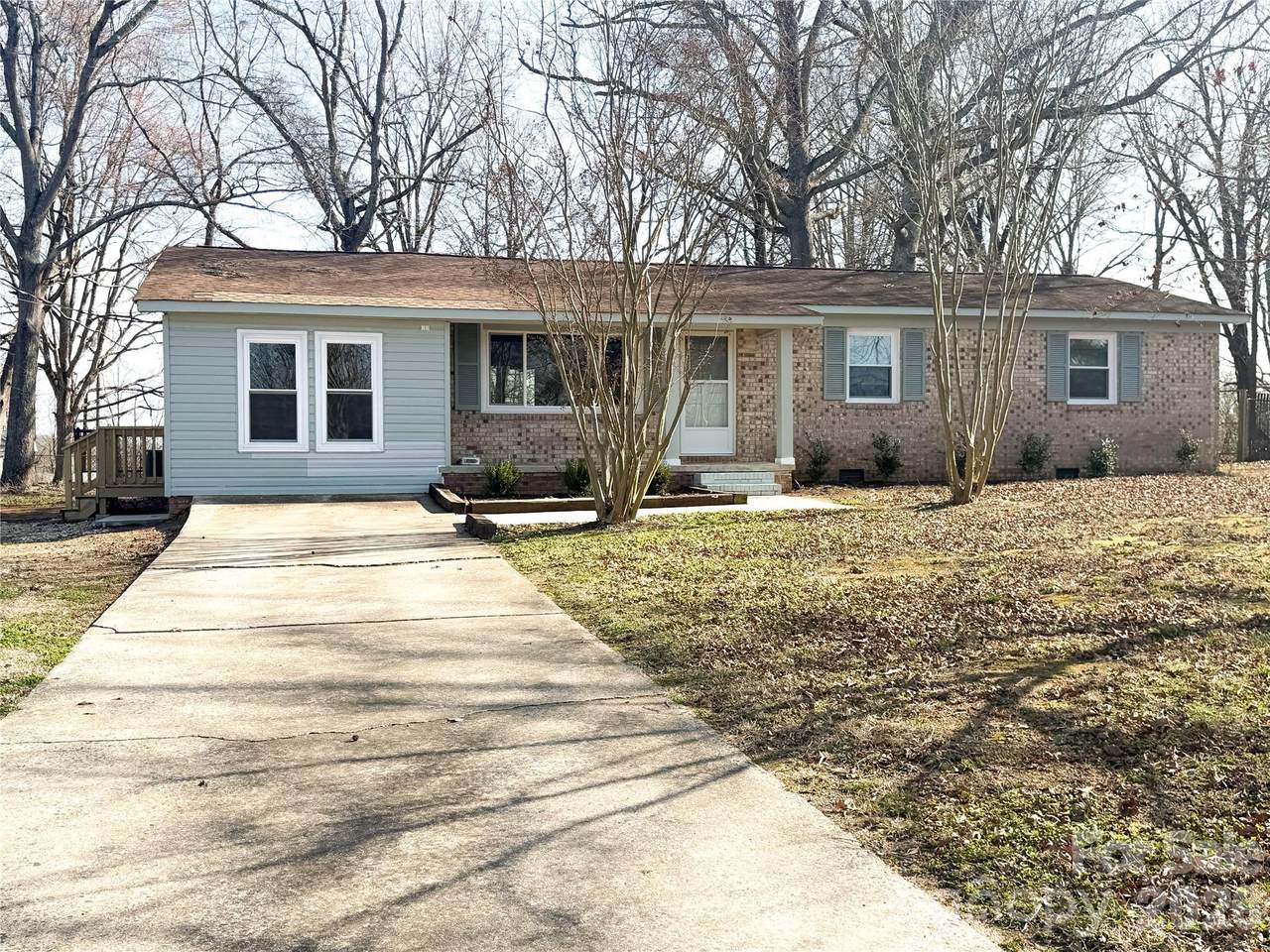 6005 Penndale Drive - Photo 1