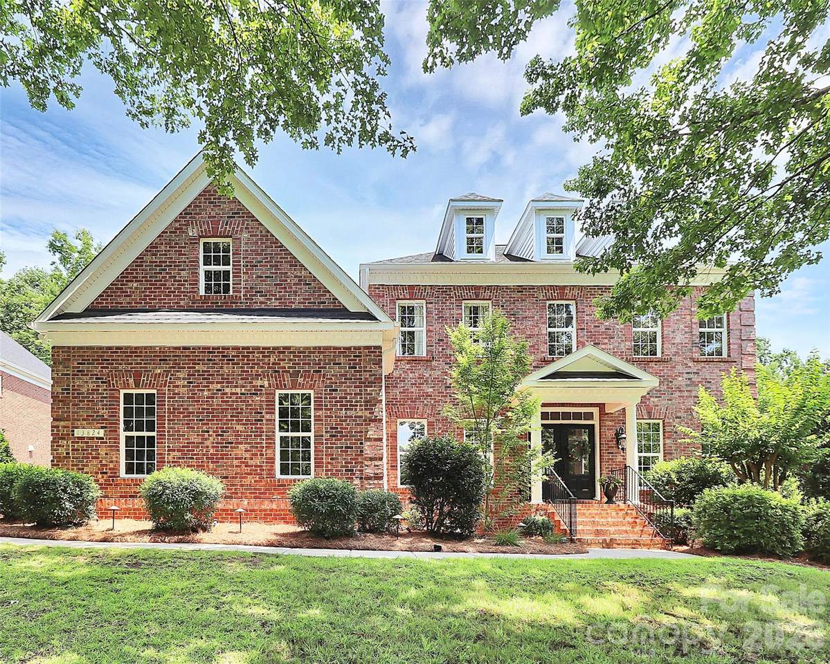 13824 Glen Abbey Drive - Photo 1