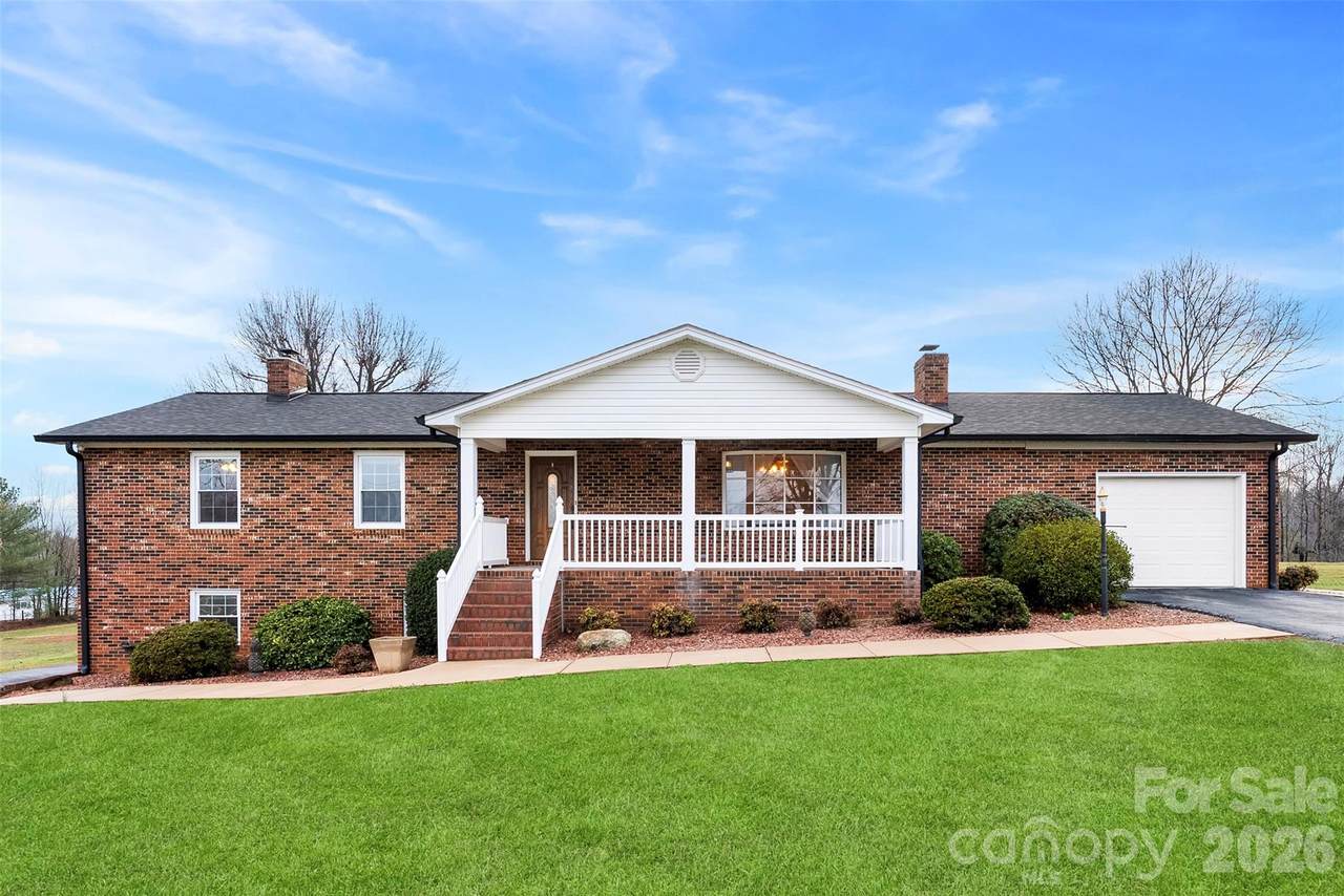 1118 Lake Houser Road - Photo 1