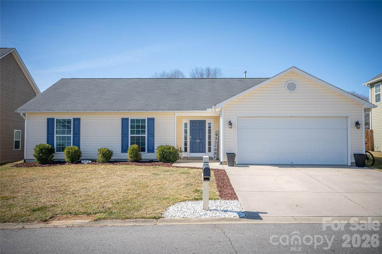 129 New River Drive - Photo 1