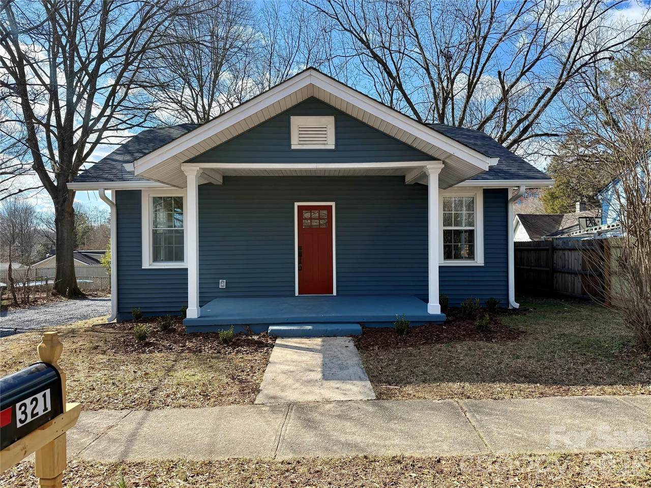 321 Weldon Street - Photo 1