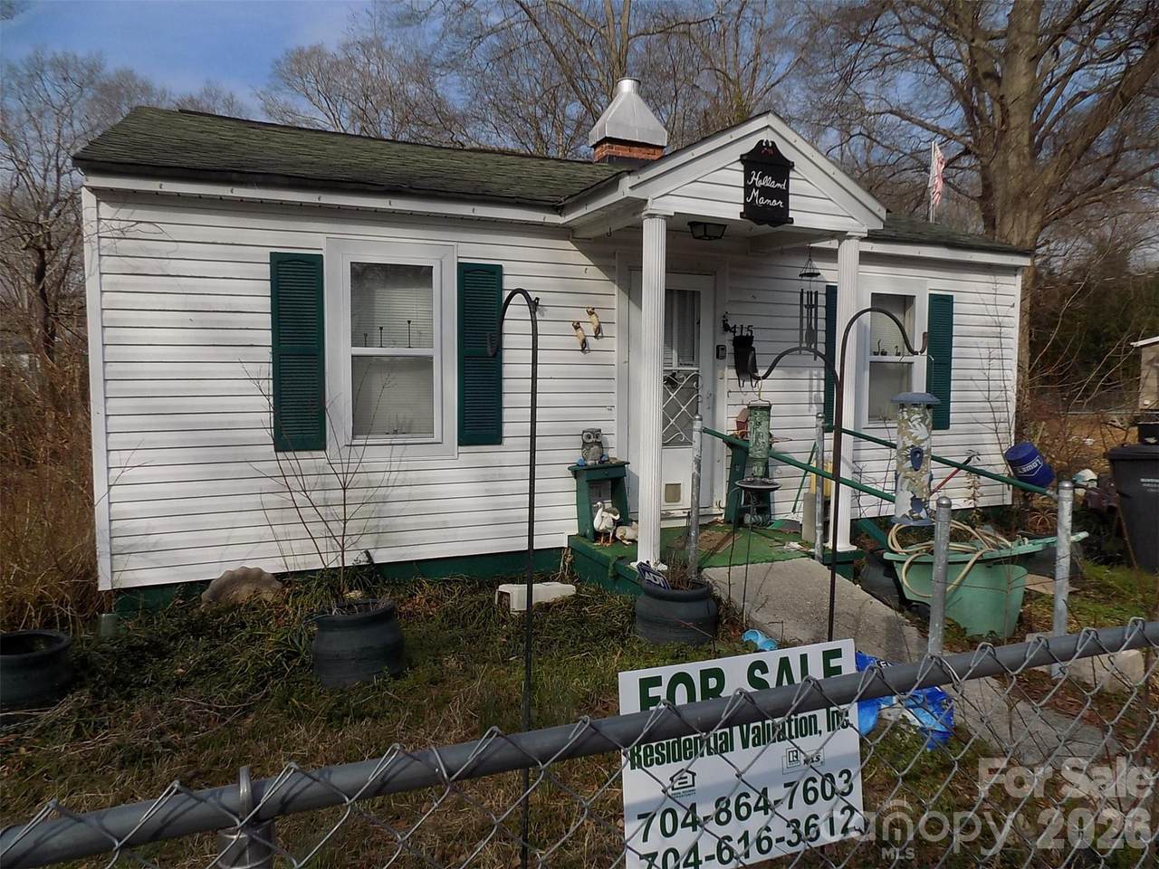 415 Maple Street - Photo 1