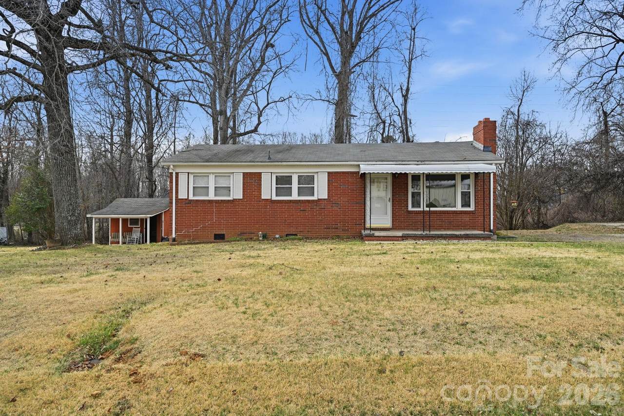 405 Klumac Road - Photo 1