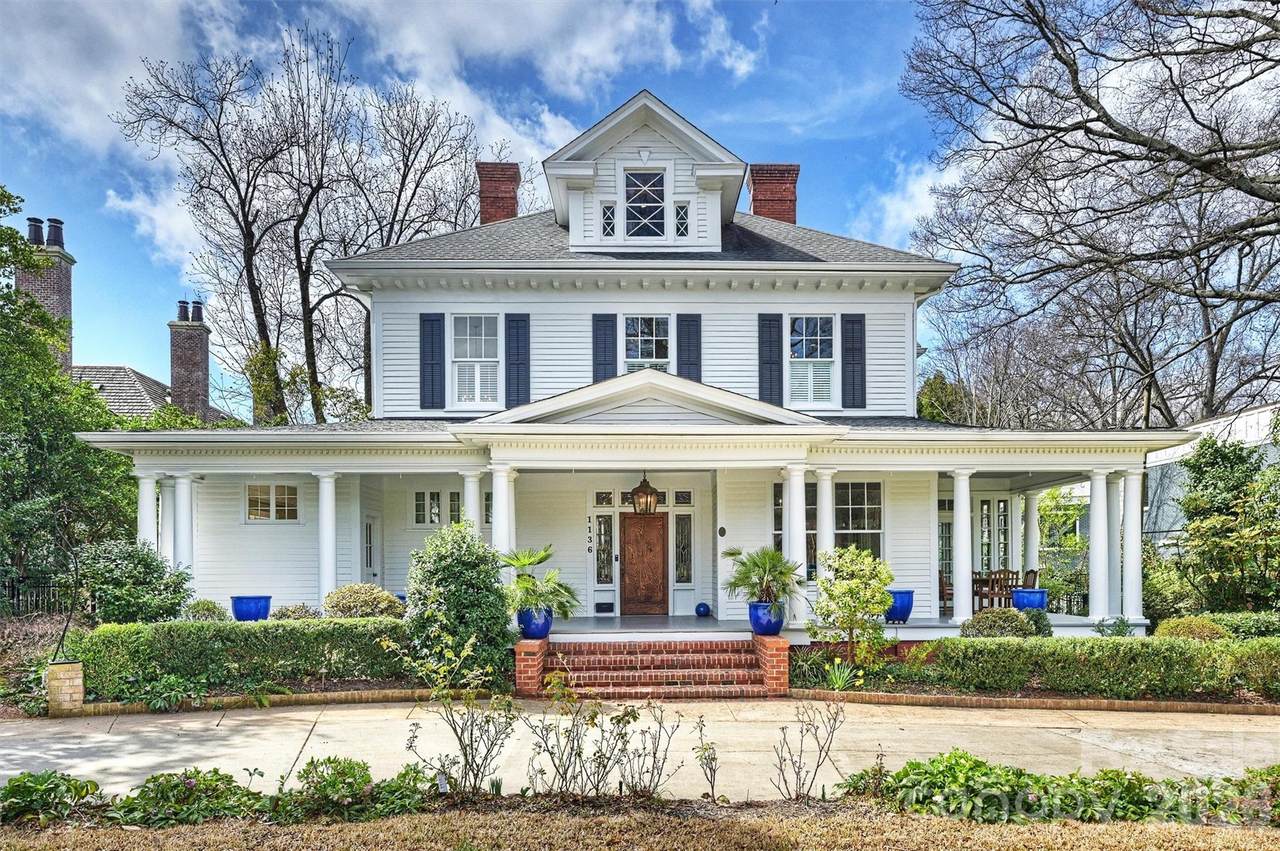 1136 Queens Road - Photo 1