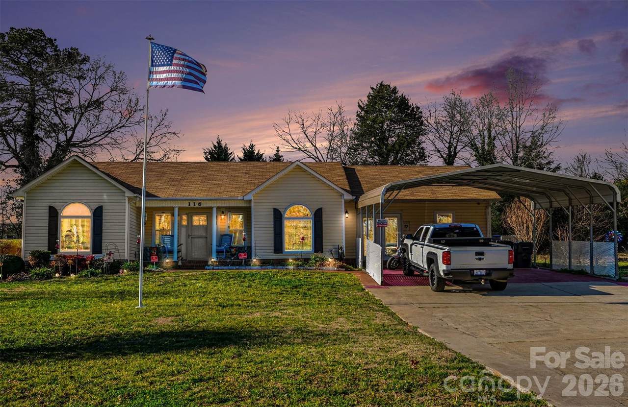 116 Brooks Drive - Photo 1