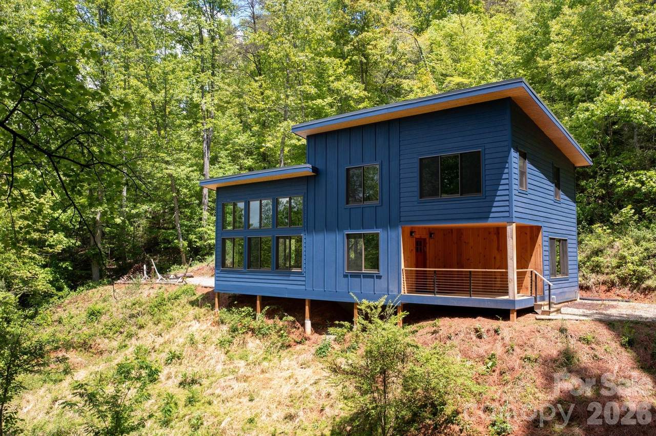 83 Mount Airy Road - Photo 1