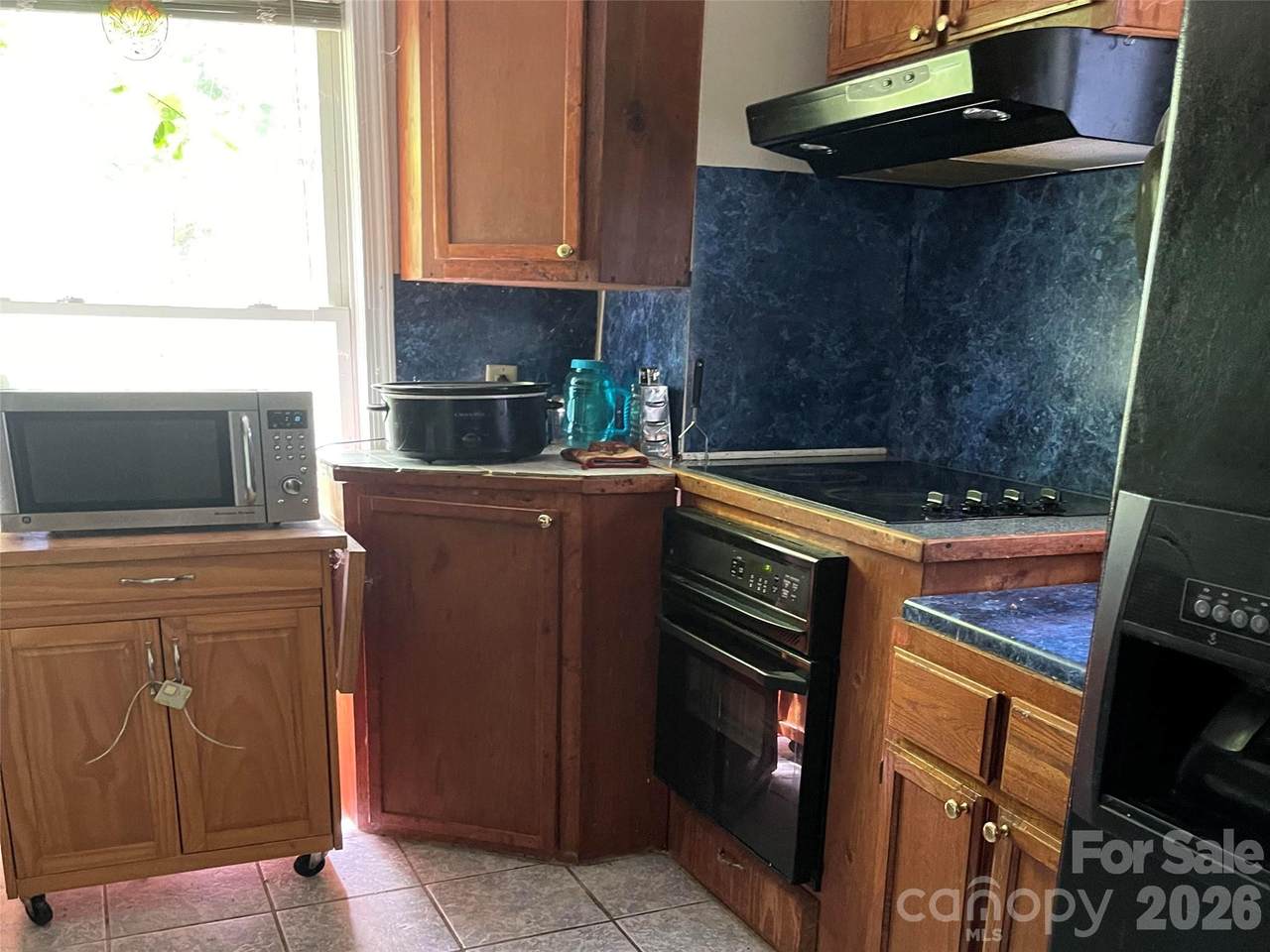 106 Riverview Drive - Photo 1