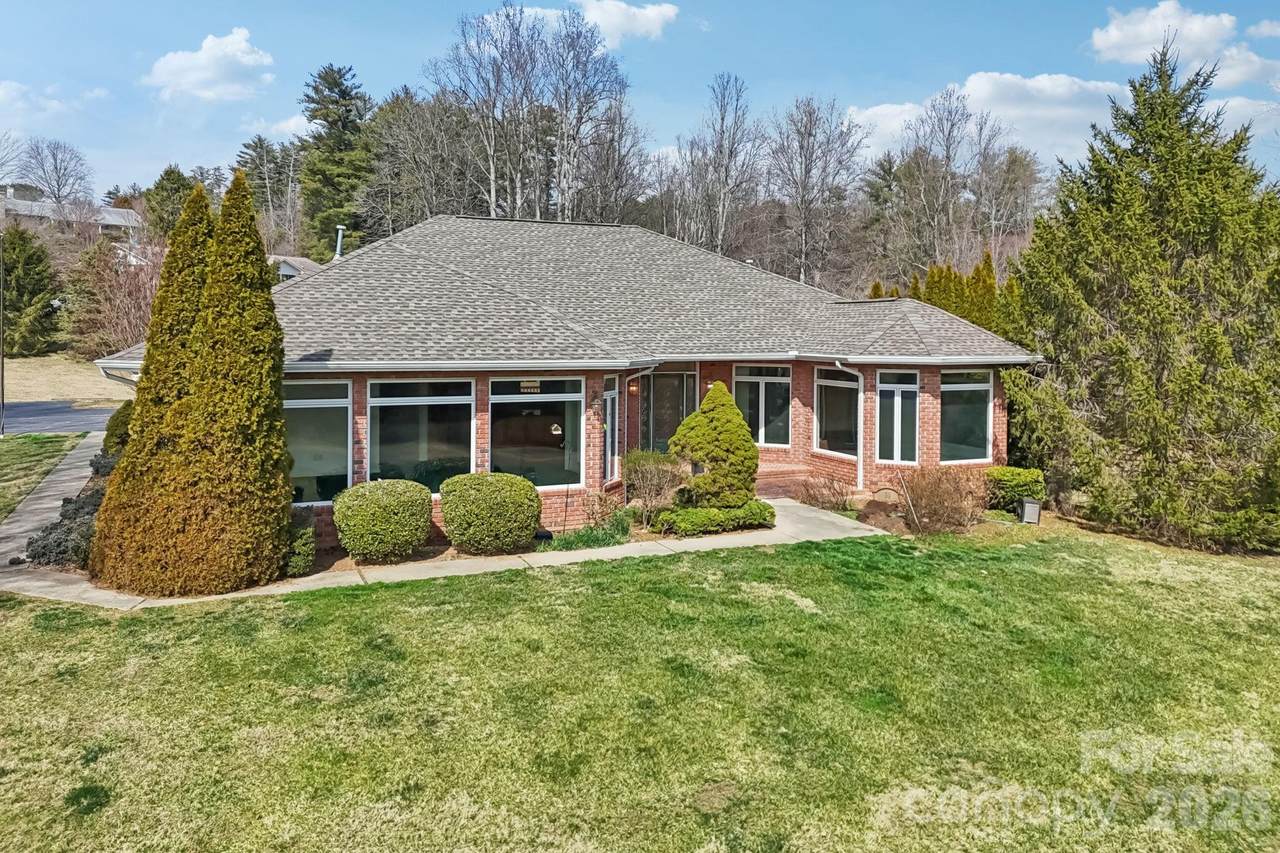 39 Beaumont Drive - Photo 1