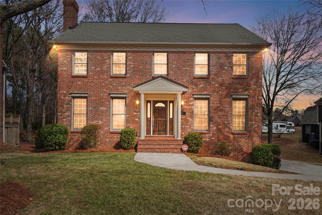 115 Chesney Glen Drive - Photo 1