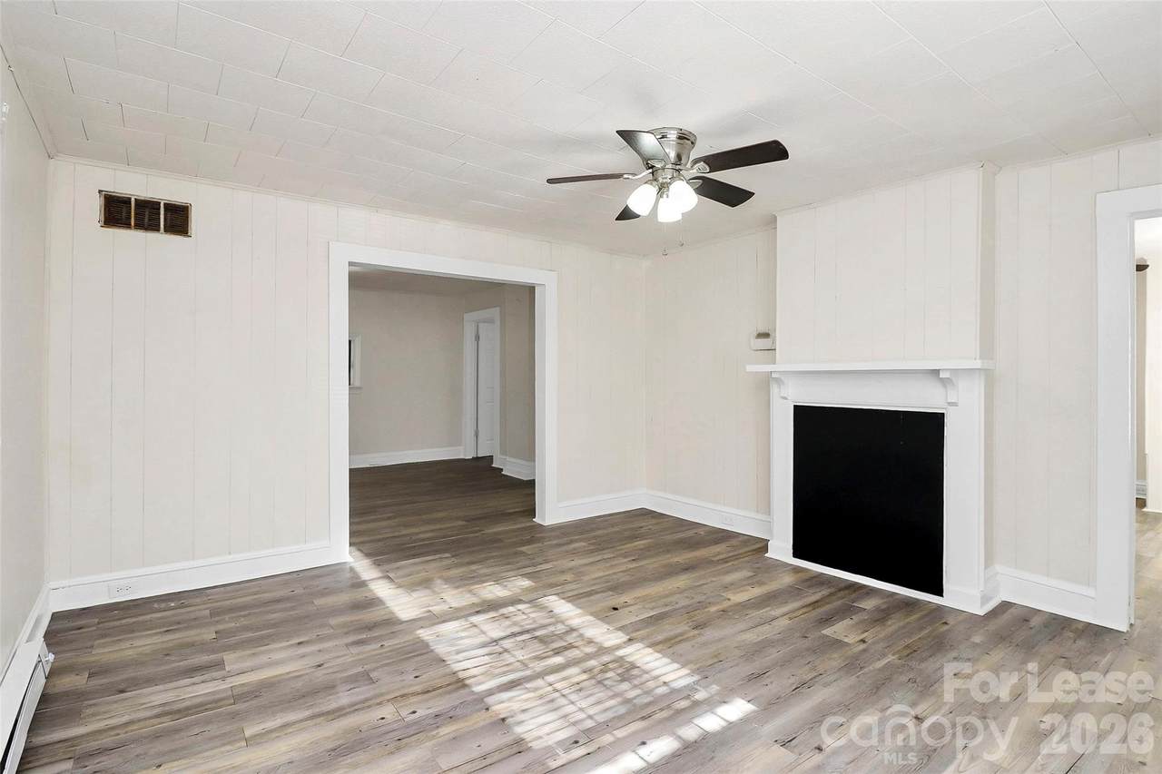 826 Cantwell Street - Photo 1