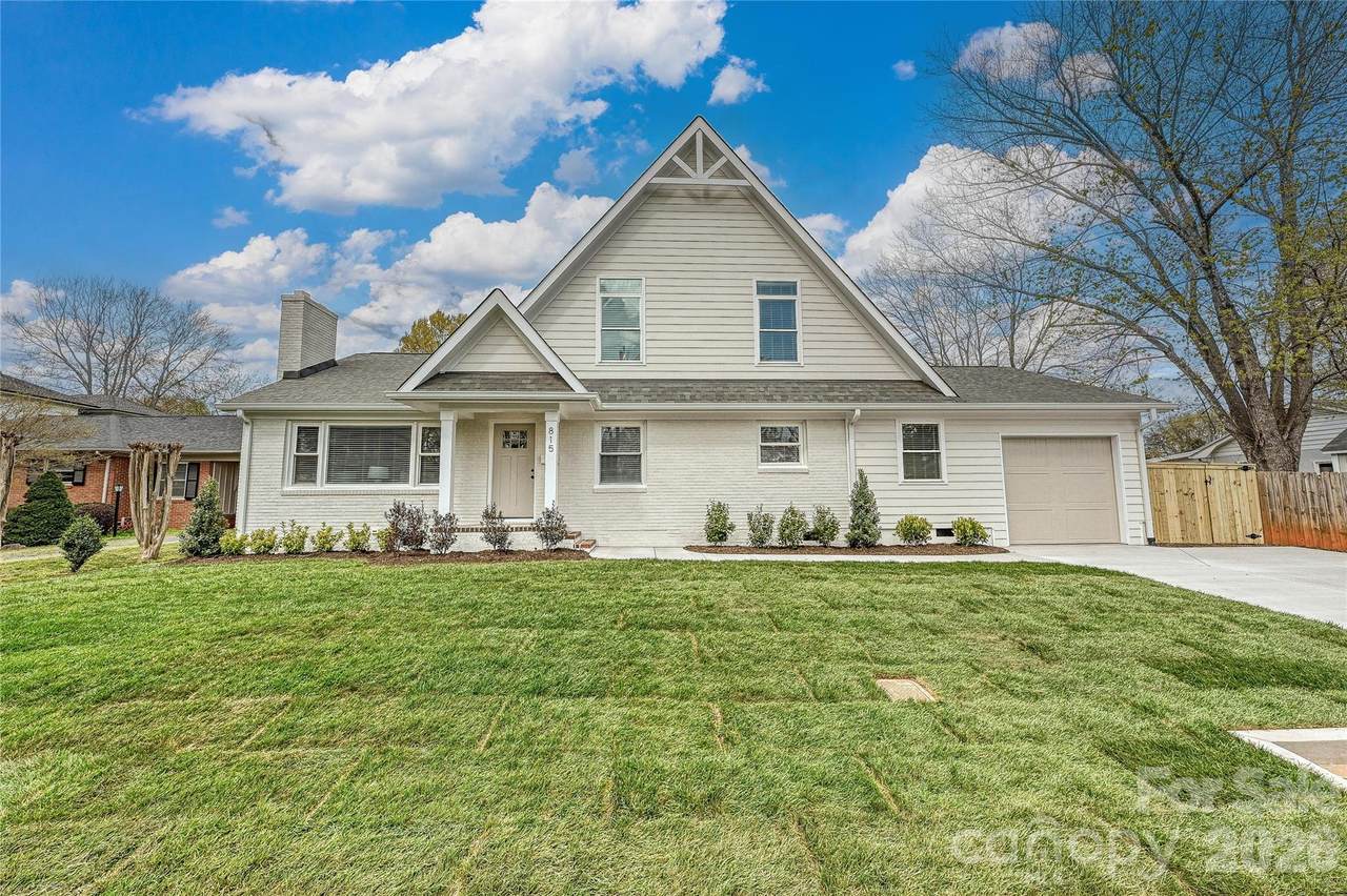 815 Hartness Avenue - Photo 1