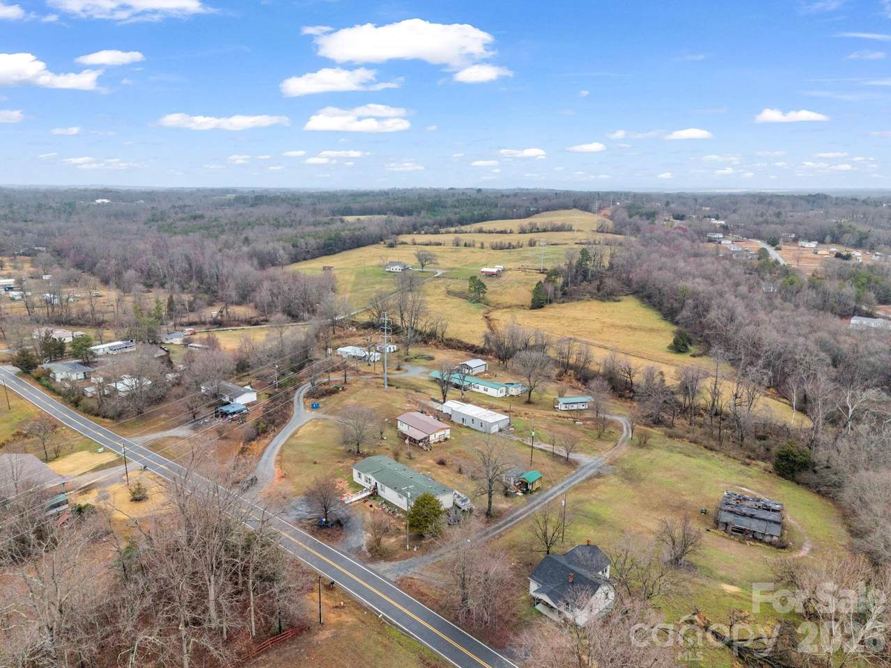 827 Old Henrietta Road - Photo 1