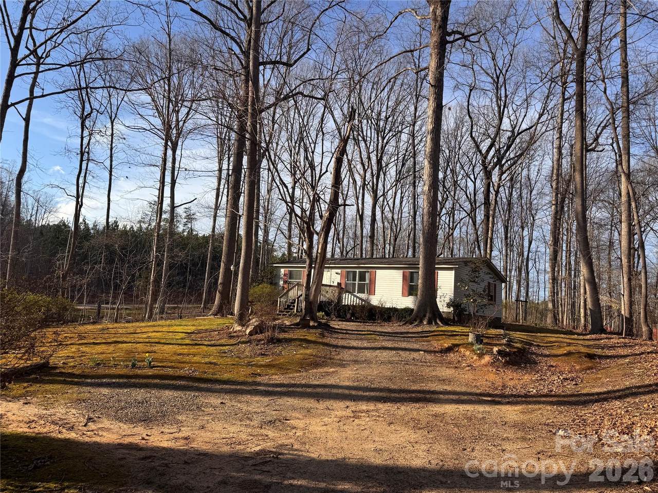 121 Shady Lane - Photo 1