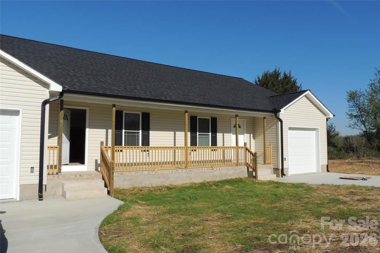 1943-1955 Glen Manor Court - Photo 1