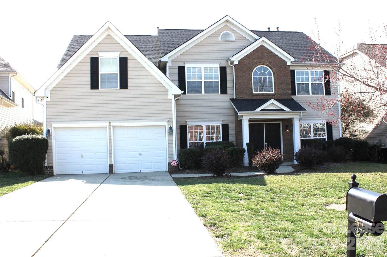 9651 Laurie Avenue - Photo 1