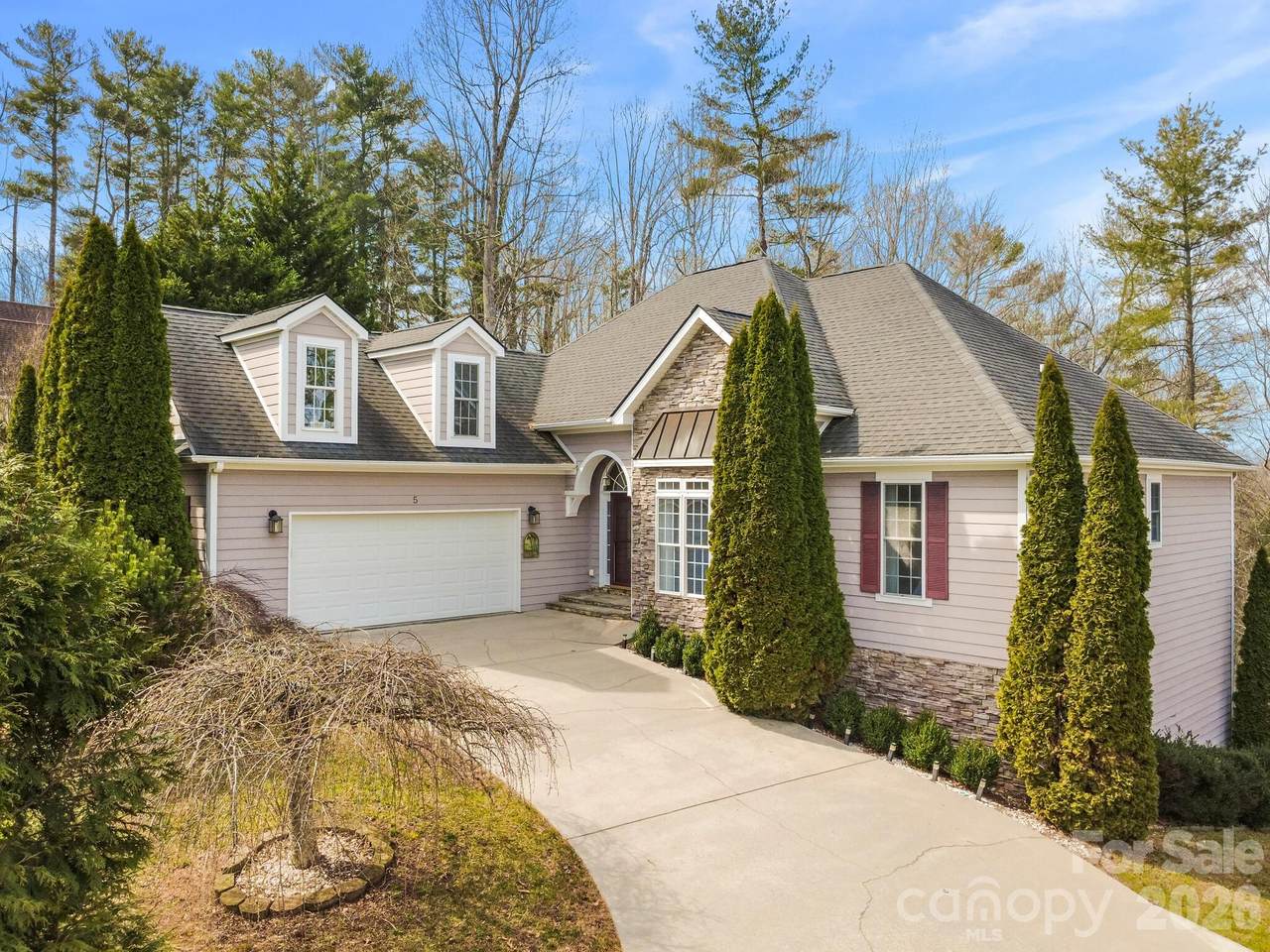 5 Timber Moss Drive - Photo 1