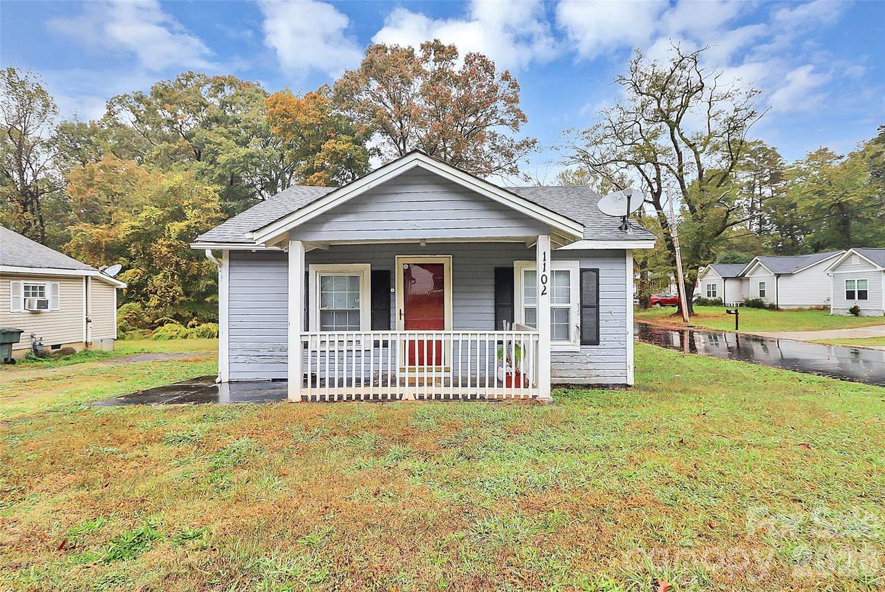 1102 Davidson Avenue - Photo 1