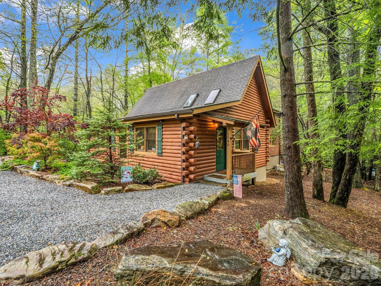 1040 Soquili Drive - Photo 1