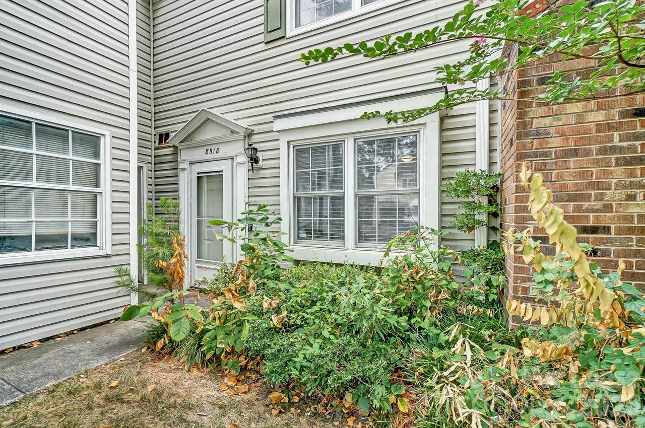 8518 Castle Pine Court - Photo 1