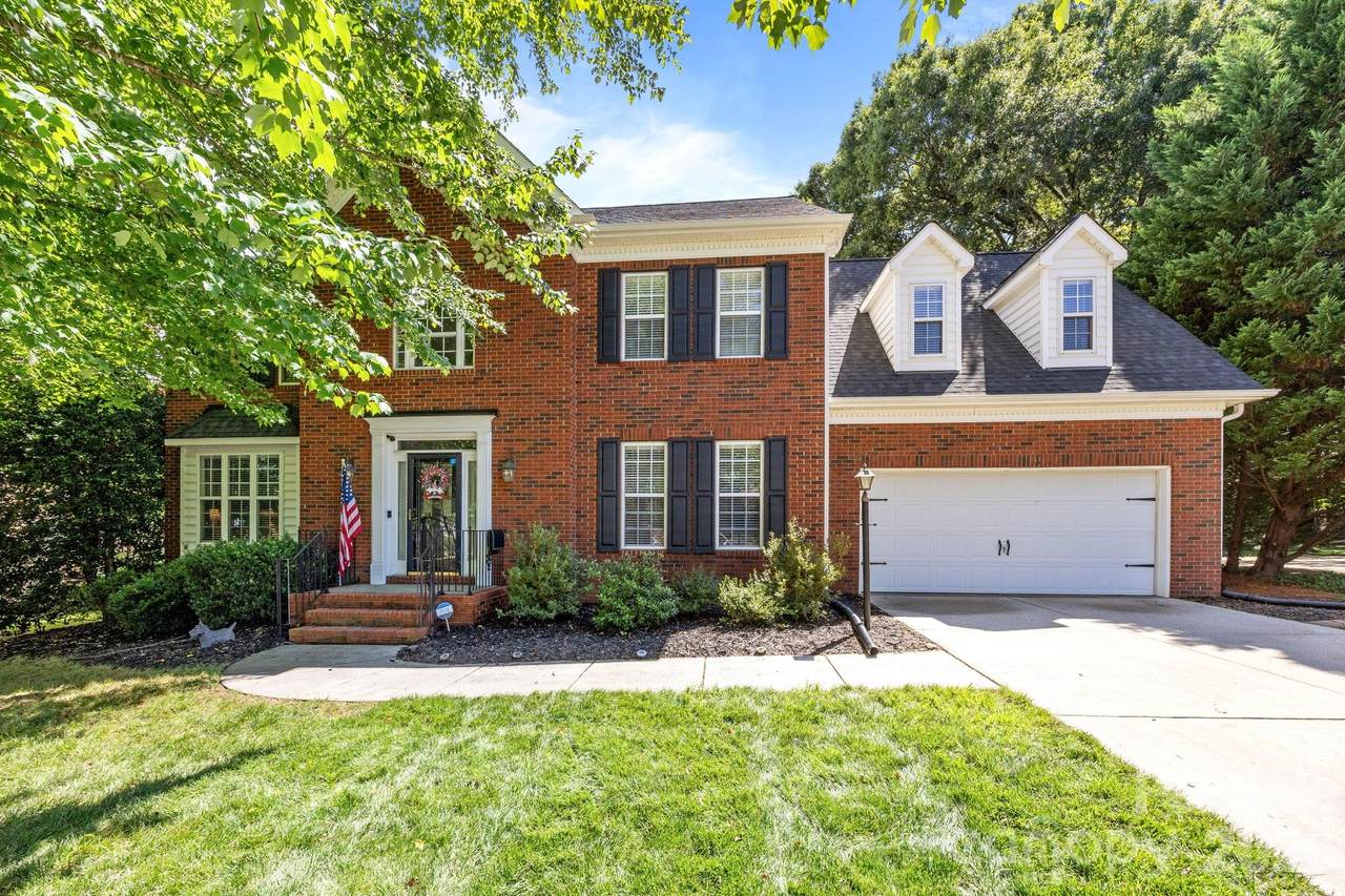 6932 Curlee Court - Photo 1