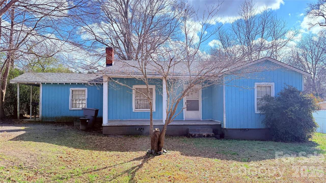 110 Maple Street - Photo 1