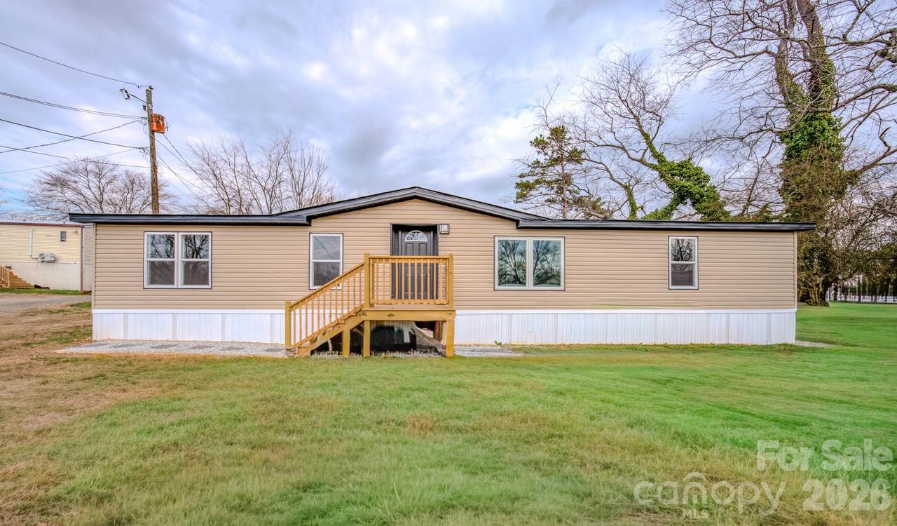 8 Teal Lane - Photo 1