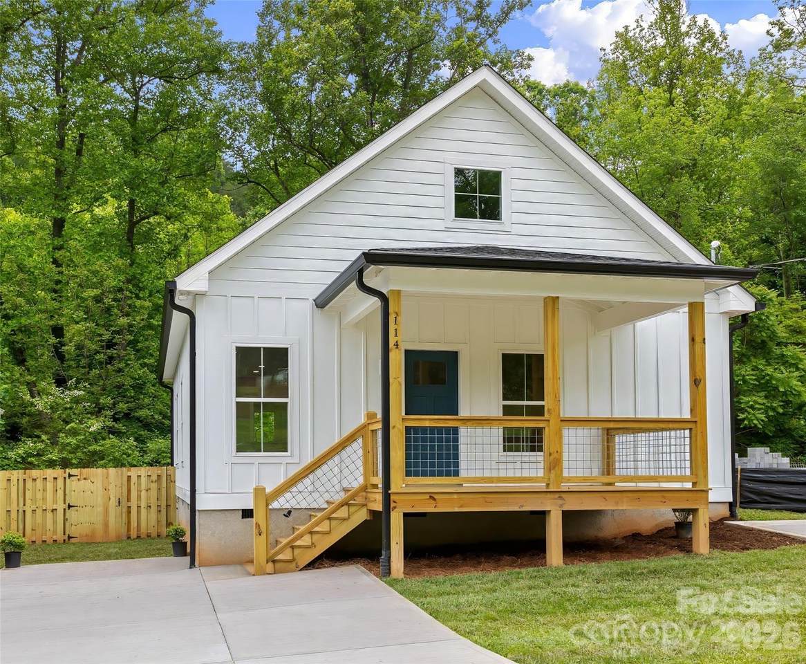 114 Orchard Street - Photo 1