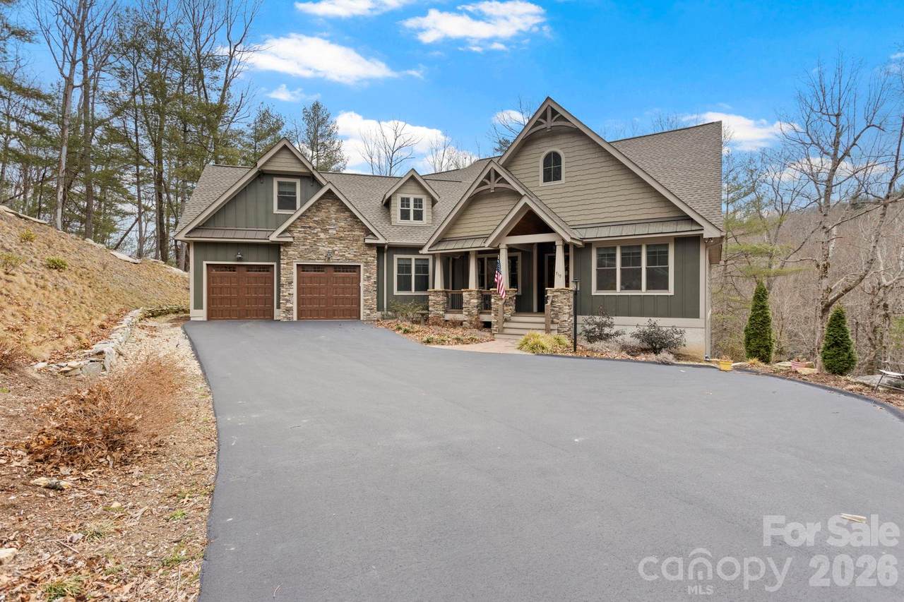 719 Overlook Drive - Photo 1
