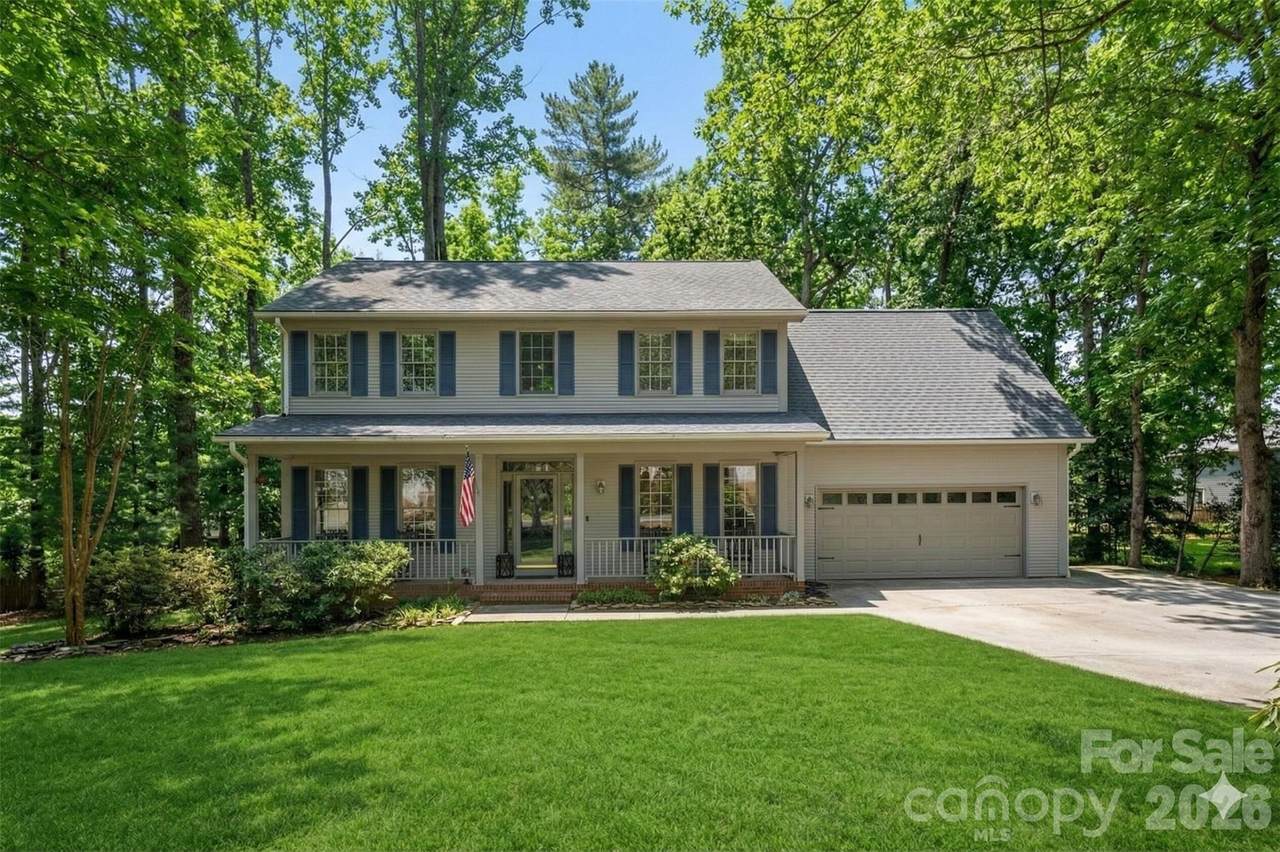 242 Windsor Forest Circle - Photo 1