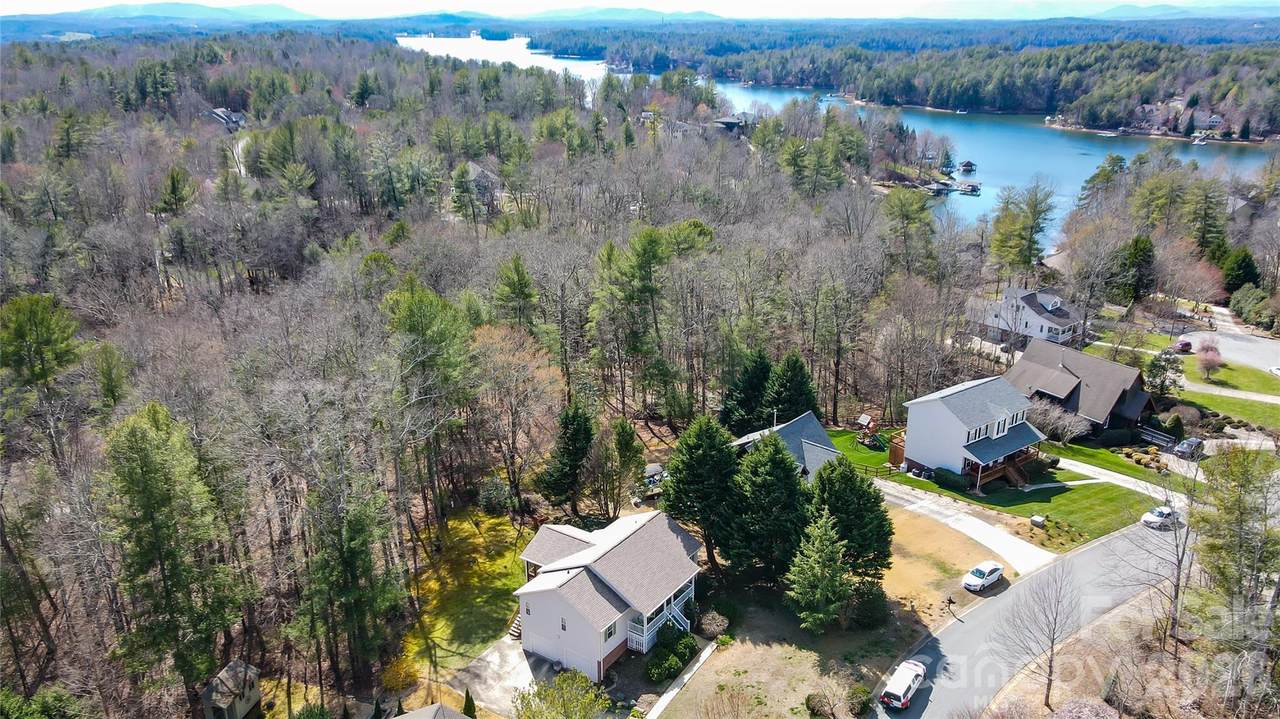 1499 Brentwood Place - Photo 1