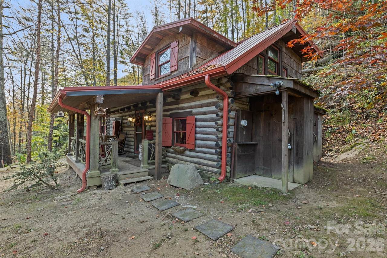 12 Victoria Rose Lane - Photo 1