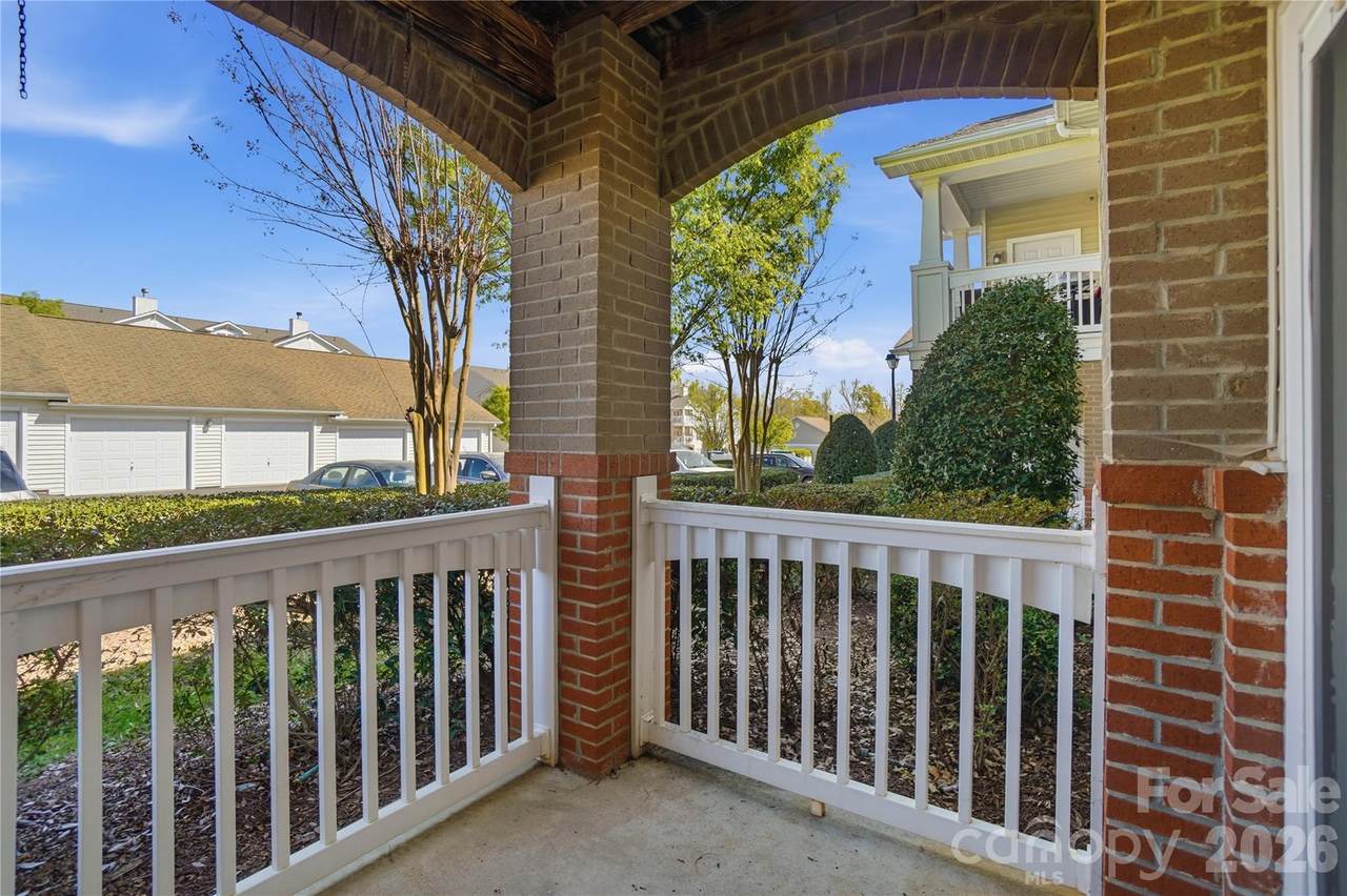 16742 Amberside Road - Photo 1